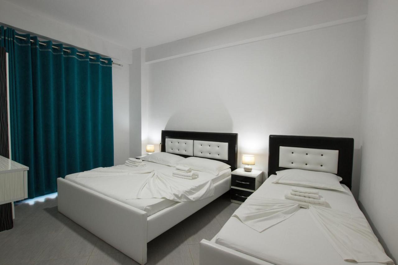Grand Blue Aparthotel Саранда Экстерьер фото